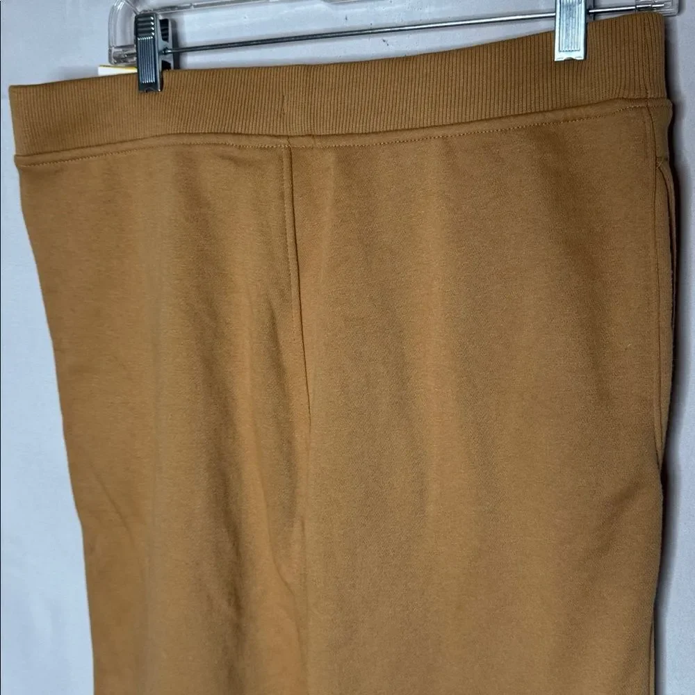 Champion Men’s Jogger Sweatpants. Size Medium. NWT.